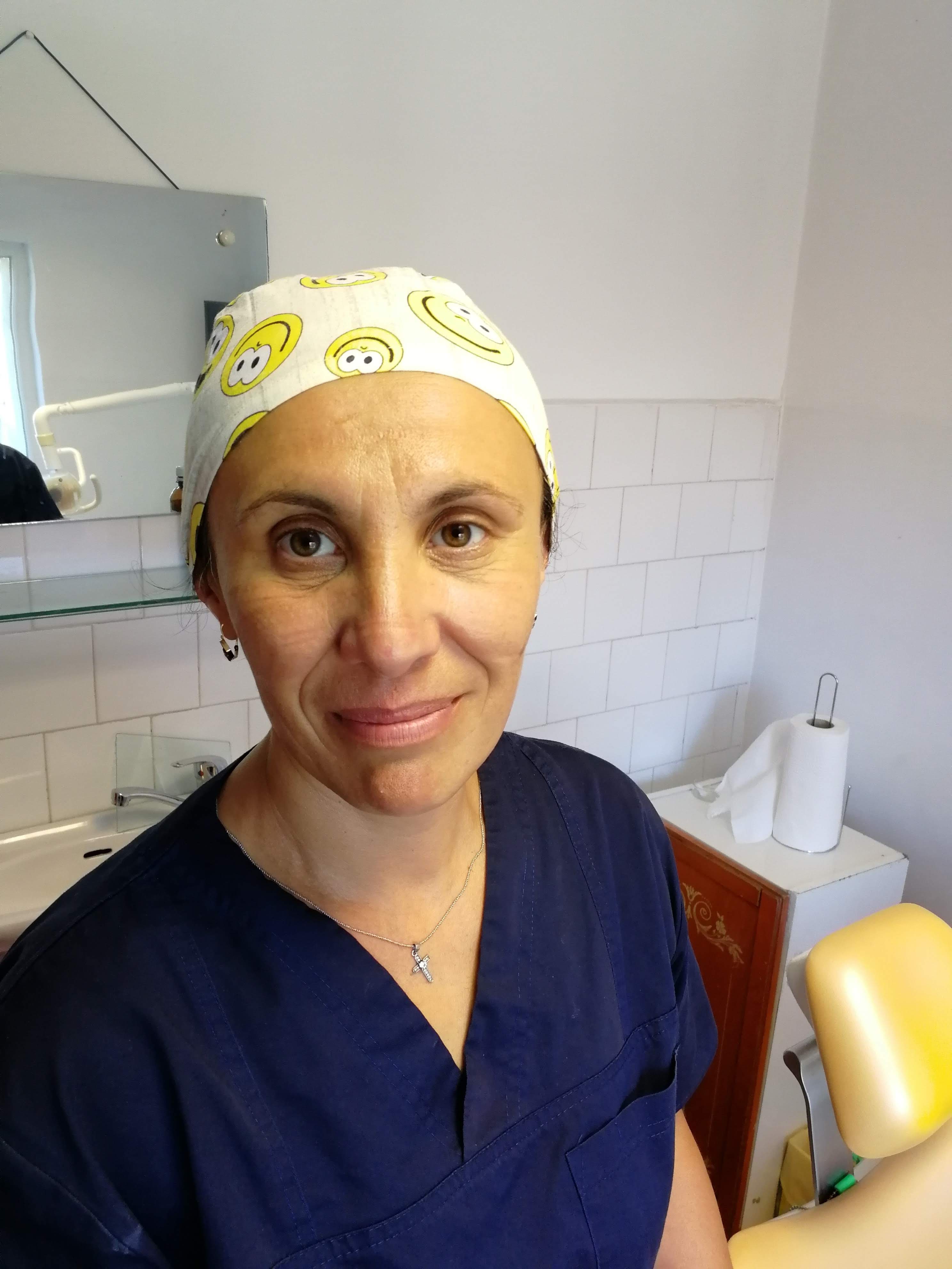 Dr. Albu Carmen